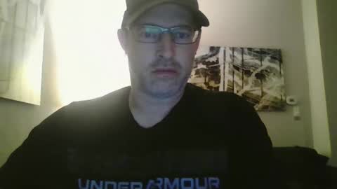 Snapshot of fred177771558049 chatting on January 13, 2026, 5:02 am fred177771558049 online show from January 13, 2026, 5:02 am