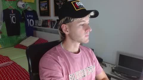 Frederick Perin online show from January 6, 2026, 1:04 pm