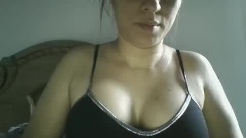 freddymar0109 online show from February 21, 2026, 11:06 pm