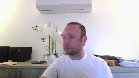 fredodu41 online show from April 13, 2026, 4:01 pm