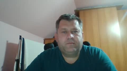 Snapshot of freeboy80180 chatting on December 12, 2024, 6:21 pm freeboy80180 online show from December 12, 2024, 6:21 pm