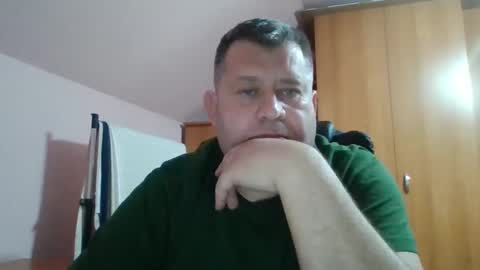 Snapshot of freeboy80180 chatting on December 17, 2024, 2:55 pm freeboy80180 online show from December 17, 2024, 2:55 pm