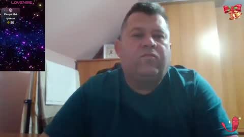 Snapshot of freeboy80180 chatting on January 19, 2025, 7:04 am freeboy80180 online show from January 19, 2025, 7:04 am