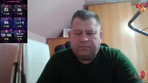 Snapshot of freeboy80180 chatting on January 25, 2025, 7:06 am freeboy80180 online show from January 25, 2025, 7:06 am