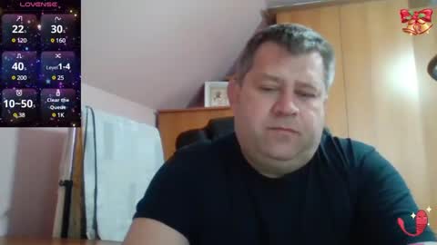 Snapshot of freeboy80180 chatting on February 14, 2025, 12:25 pm freeboy80180 online show from February 14, 2025, 12:25 pm