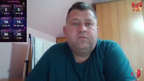 Snapshot of freeboy80180 chatting on March 1, 2025, 7:08 am freeboy80180 online show from March 1, 2025, 7:08 am