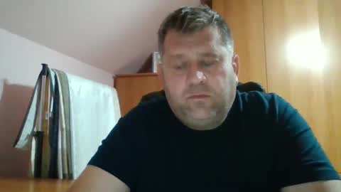 Snapshot of freeboy80180 chatting on October 10, 2025, 5:34 pm freeboy80180 online show from October 10, 2025, 5:34 pm