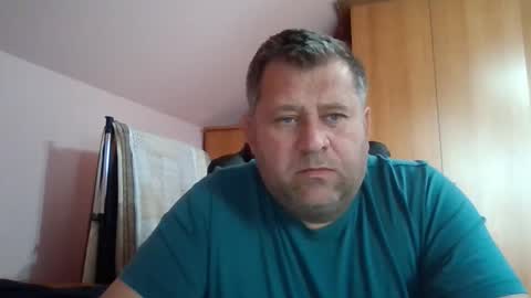 Snapshot of freeboy80180 chatting on November 20, 2025, 12:05 pm freeboy80180 online show from November 20, 2025, 12:05 pm