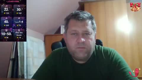 Snapshot of freeboy80180 chatting on December 18, 2025, 7:53 pm freeboy80180 online show from December 18, 2025, 7:53 pm