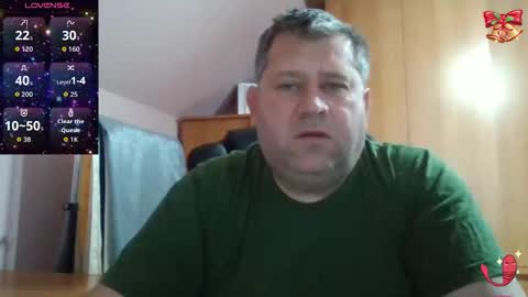 Snapshot of freeboy80180 chatting on January 6, 2026, 8:18 am freeboy80180 online show from January 6, 2026, 8:18 am