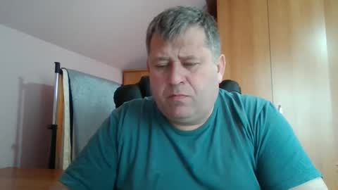 Snapshot of freeboy80180 chatting on February 14, 2026, 11:18 am freeboy80180 online show from February 14, 2026, 11:18 am