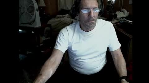 Snapshot of freedom_of_sexx chatting on November 28, 2025, 3:36 pm freedom of sexx online show from November 28, 2025, 3:36 pm