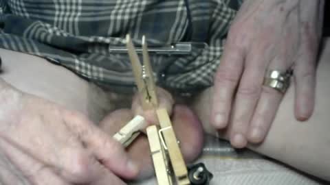 I am a total slave slut. I would like to have multiple owners to use me every day. online show from December 5, 2024, 12:19 am