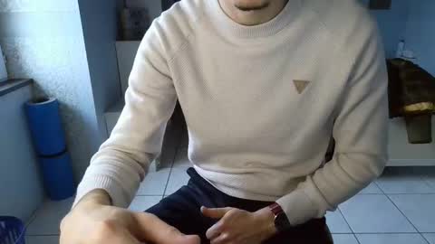 Snapshot of french_666999 chatting on January 15, 2025, 9:24 am French 666999 online show from January 15, 2025, 9:24 am