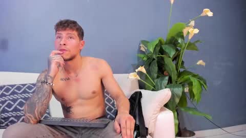 Xavier online show from October 3, 2025, 1:24 am