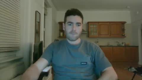Snapshot of frenchbdmaninlondon chatting on December 29, 2024, 5:22 pm Horny Paul online show from December 29, 2024, 5:22 pm