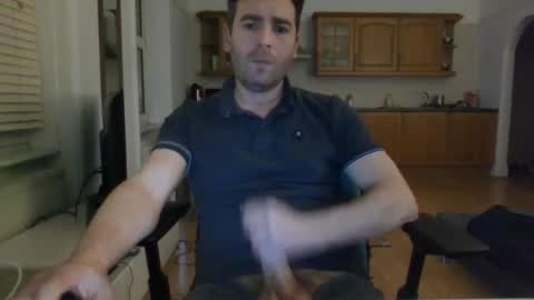 Snapshot of frenchbdmaninlondon chatting on March 4, 2025, 9:32 pm Horny Paul online show from March 4, 2025, 9:32 pm