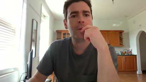 Snapshot of frenchbdmaninlondon chatting on March 6, 2025, 1:24 pm Horny Paul online show from March 6, 2025, 1:24 pm