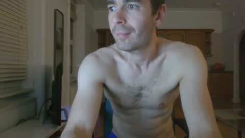 Snapshot of frenchbdmaninlondon chatting on September 30, 2025, 10:37 pm Horny Paul online show from September 30, 2025, 10:37 pm