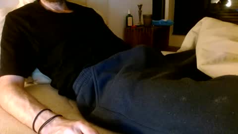 frenchms online show from December 10, 2024, 10:26 pm