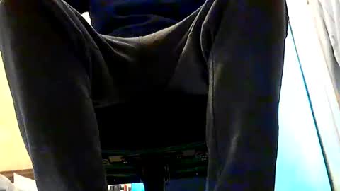 frenchpapalover online show from March 4, 2025, 7:41 am