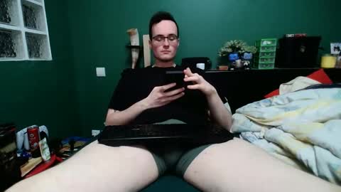 Ian online show from November 5, 2025, 7:03 pm