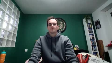 Ian online show from November 24, 2025, 9:20 am