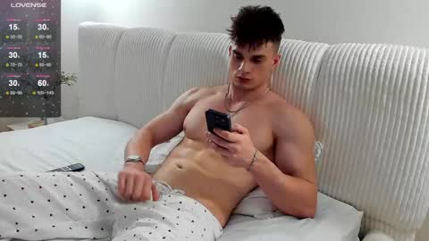 Snapshot of fresh_b1ood chatting on March 8, 2025, 8:25 pm Alex or Andrzej online show from March 8, 2025, 8:25 pm