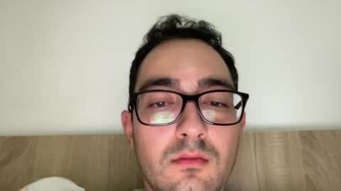 freshman  imonyou98 online show from December 17, 2025, 10:49 pm