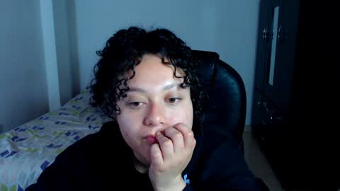 Snapshot of freud_x_louise1 chatting on January 3, 2025, 9:04 am Louise  online show from January 3, 2025, 9:04 am