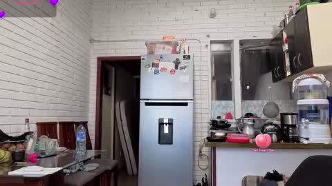 freyaa_sorceress online show from September 23, 2025, 6:44 pm