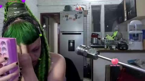 freyaa_sorceress online show from October 7, 2025, 1:03 am