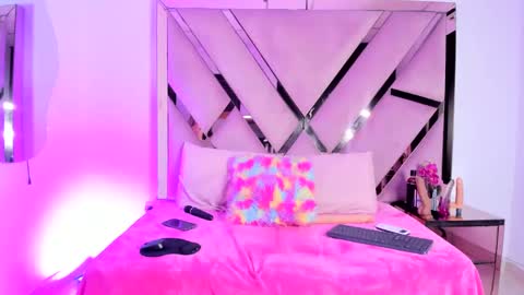 Freyaht online show from January 22, 2025, 9:02 am