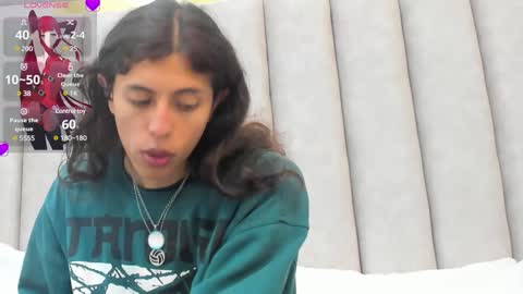 Snapshot of freyamoller chatting on January 16, 2025, 6:27 pm FREYA online show from January 16, 2025, 6:27 pm