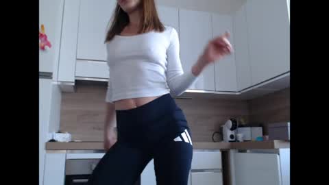 Snapshot of freyamuse chatting on May 4, 2026, 8:10 am FreyaMuse online show from May 4, 2026, 8:10 am