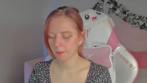 FreyaVey online show from December 21, 2025, 5:36 am