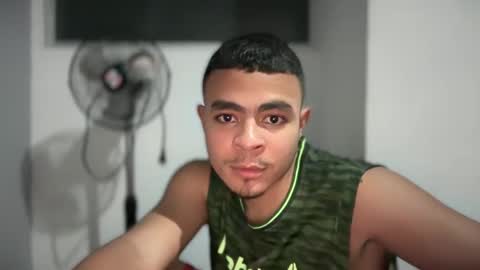 freyva_ online show from January 29, 2025, 12:22 am