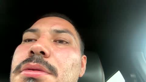 Snapshot of frez386533 chatting on April 10, 2026, 6:01 pm frez386533 online show from April 10, 2026, 6:01 pm