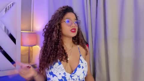 Frezzita online show from December 5, 2025, 7:54 pm