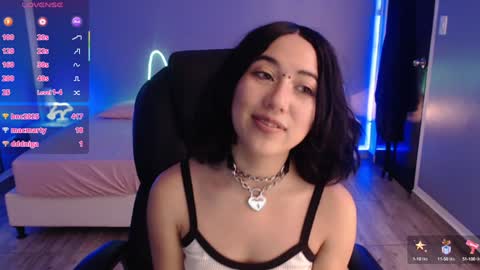 Snapshot of frida_lassi_ chatting on January 28, 2025, 3:35 pm frida_lassi_ online show from January 28, 2025, 3:35 pm