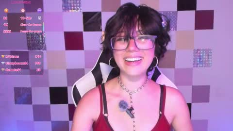 frida_lassi_ online show from March 24, 2026, 10:15 pm
