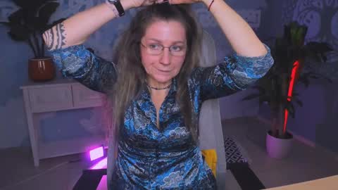 Frida Tander online show from December 20, 2024, 9:11 am