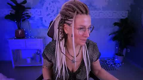 Frida Tander online show from March 13, 2026, 5:36 am