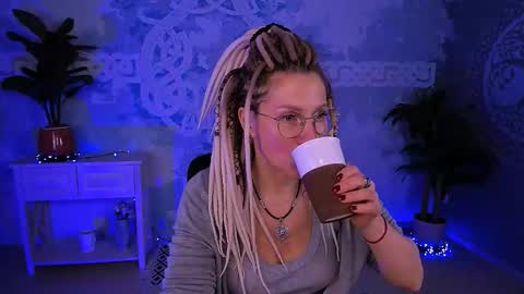 Frida Tander online show from March 30, 2026, 5:08 am