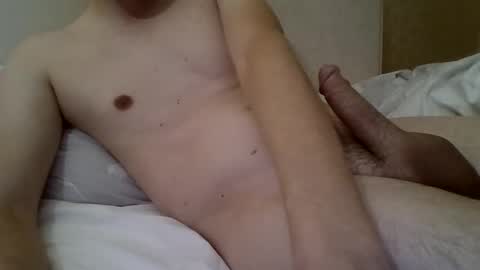 friendly_frank_18 online show from October 22, 2025, 10:42 pm