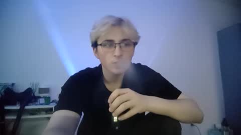 frill1 online show from March 1, 2026, 12:18 pm