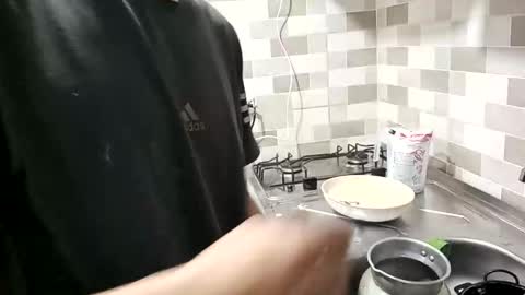 Snapshot of friqui_sex chatting on November 16, 2025, 9:20 pm friqui_sex online show from November 16, 2025, 9:20 pm