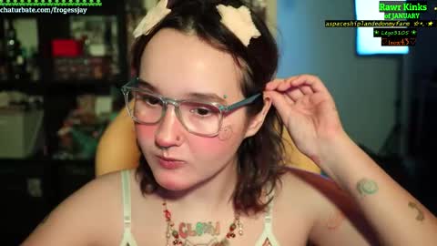   Jaywise Frogfoot  online show from January 7, 2026, 11:07 pm