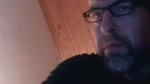 fromgermanywithlove1 online show from October 19, 2025, 2:23 am