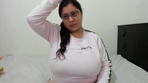 Lucy online show from October 8, 2025, 7:55 pm